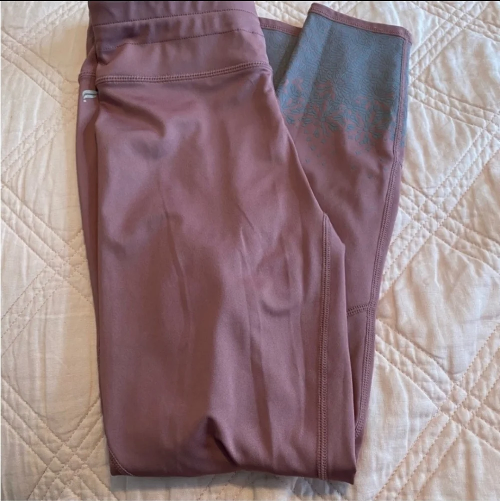 FABLETICS LEGGINGS - Picture 3 of 3